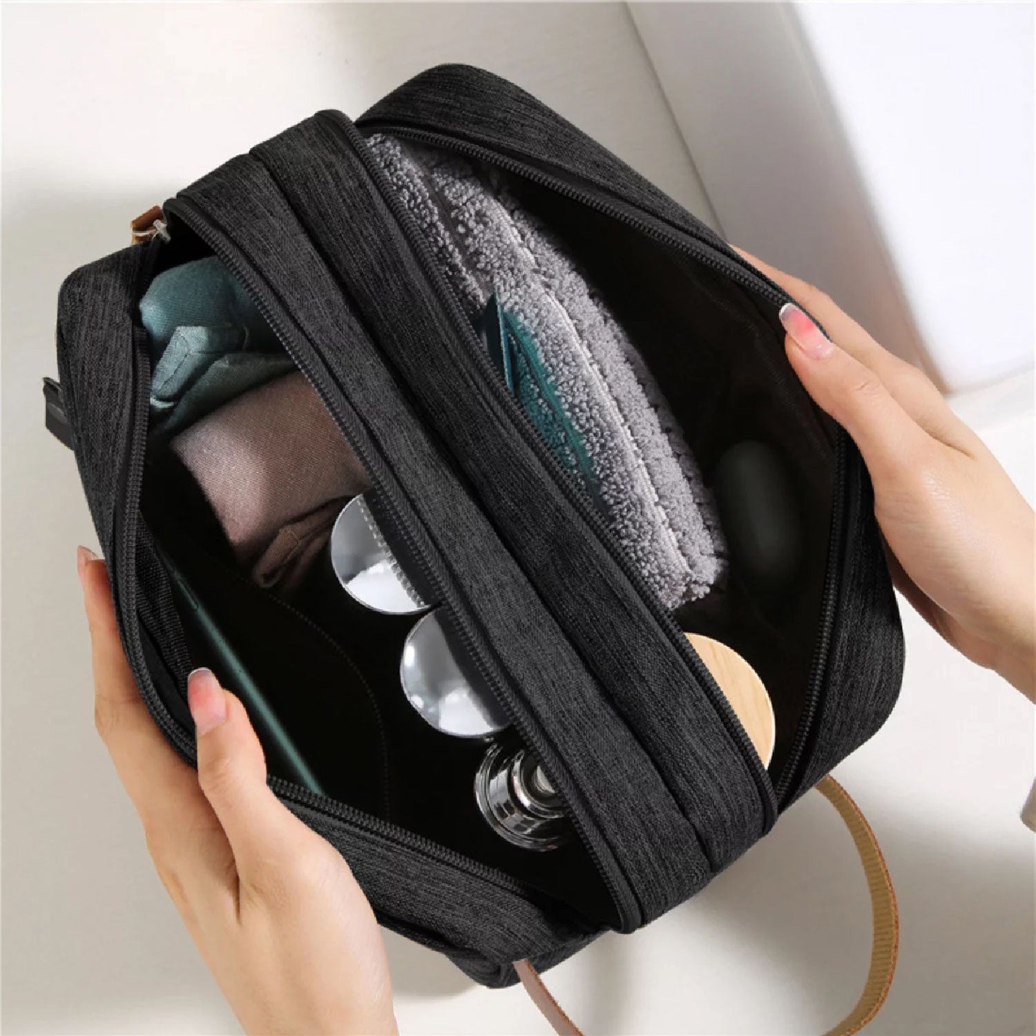 Clean Carry All | Travel Toiletry Organizer Bag, Shaving Pouch