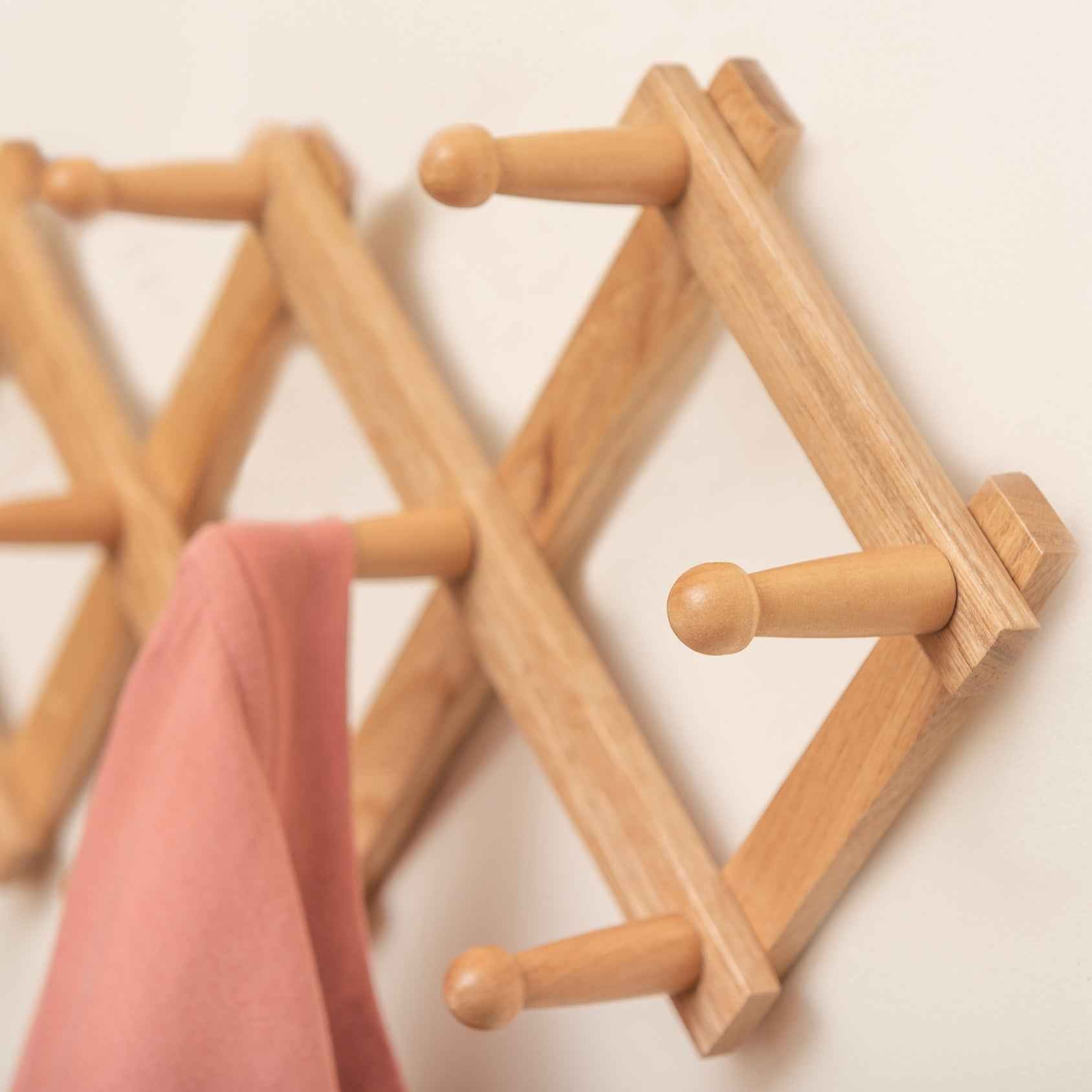 Wooden 10 Hook Expandable Wall Hanger
