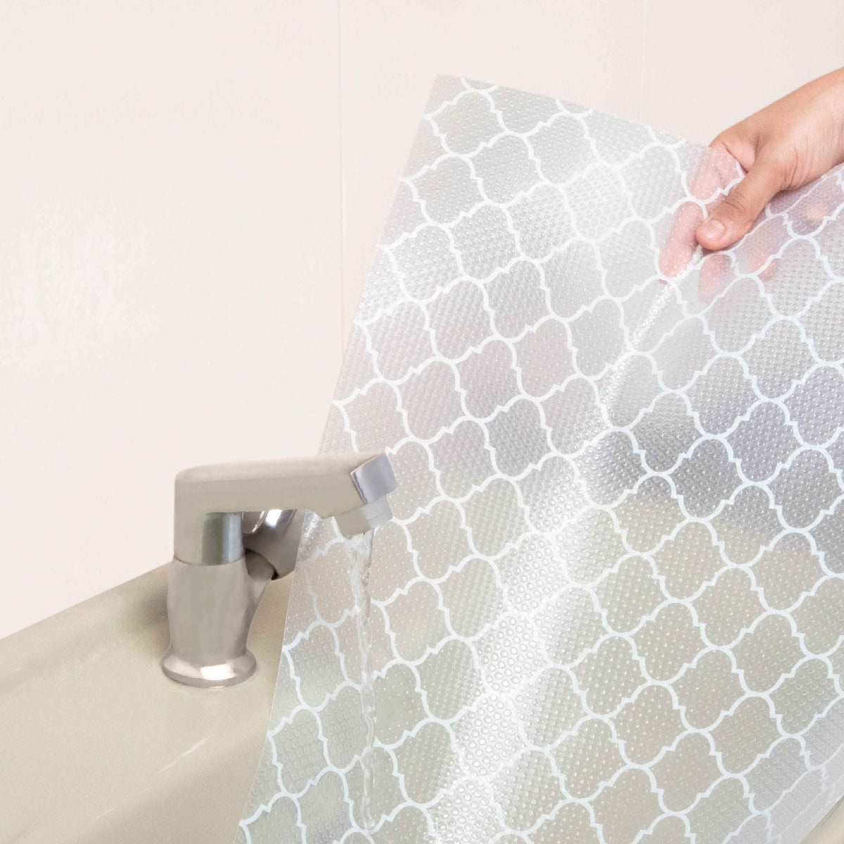 Anti-Slip Dotted Shelf Mat