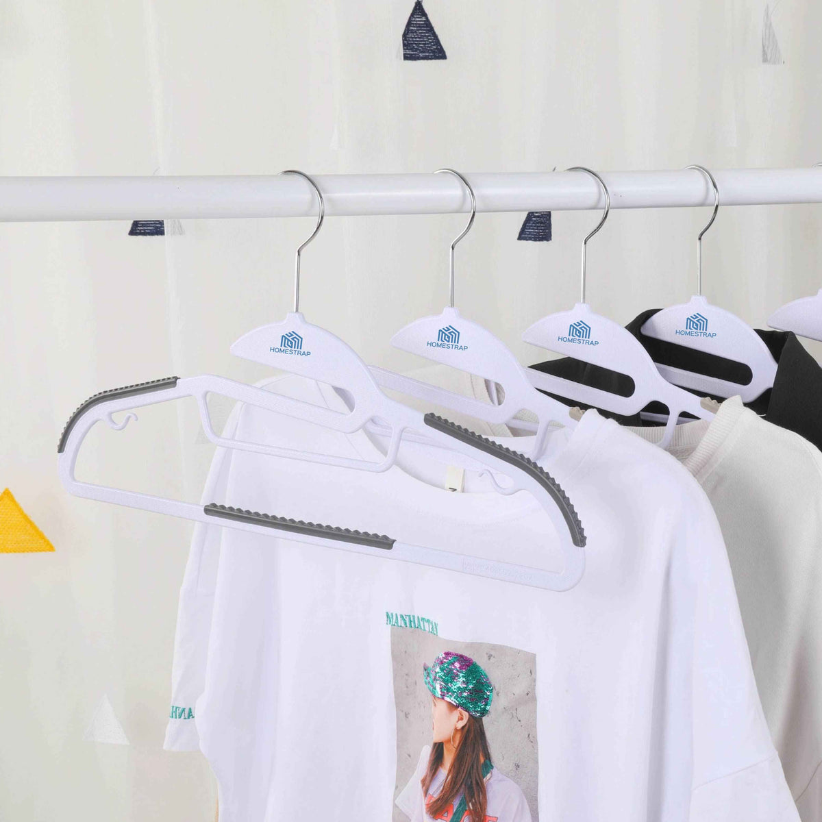 Anti-Slip S-Shaped Plastic Hanger