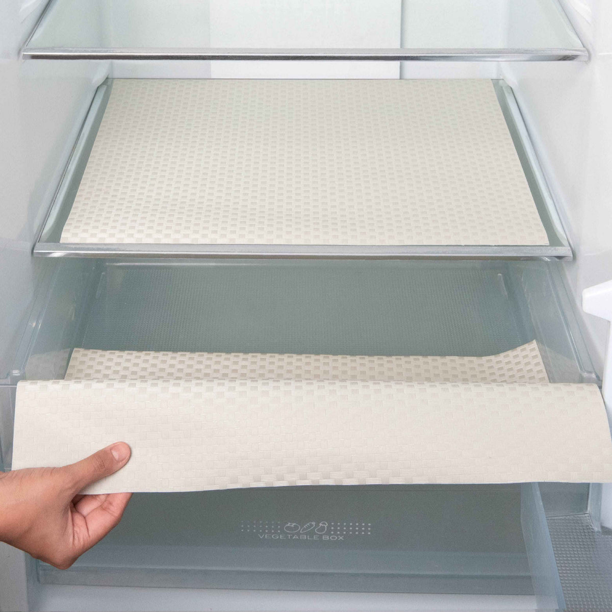 Anti-Slip Checks Shelf Mat
