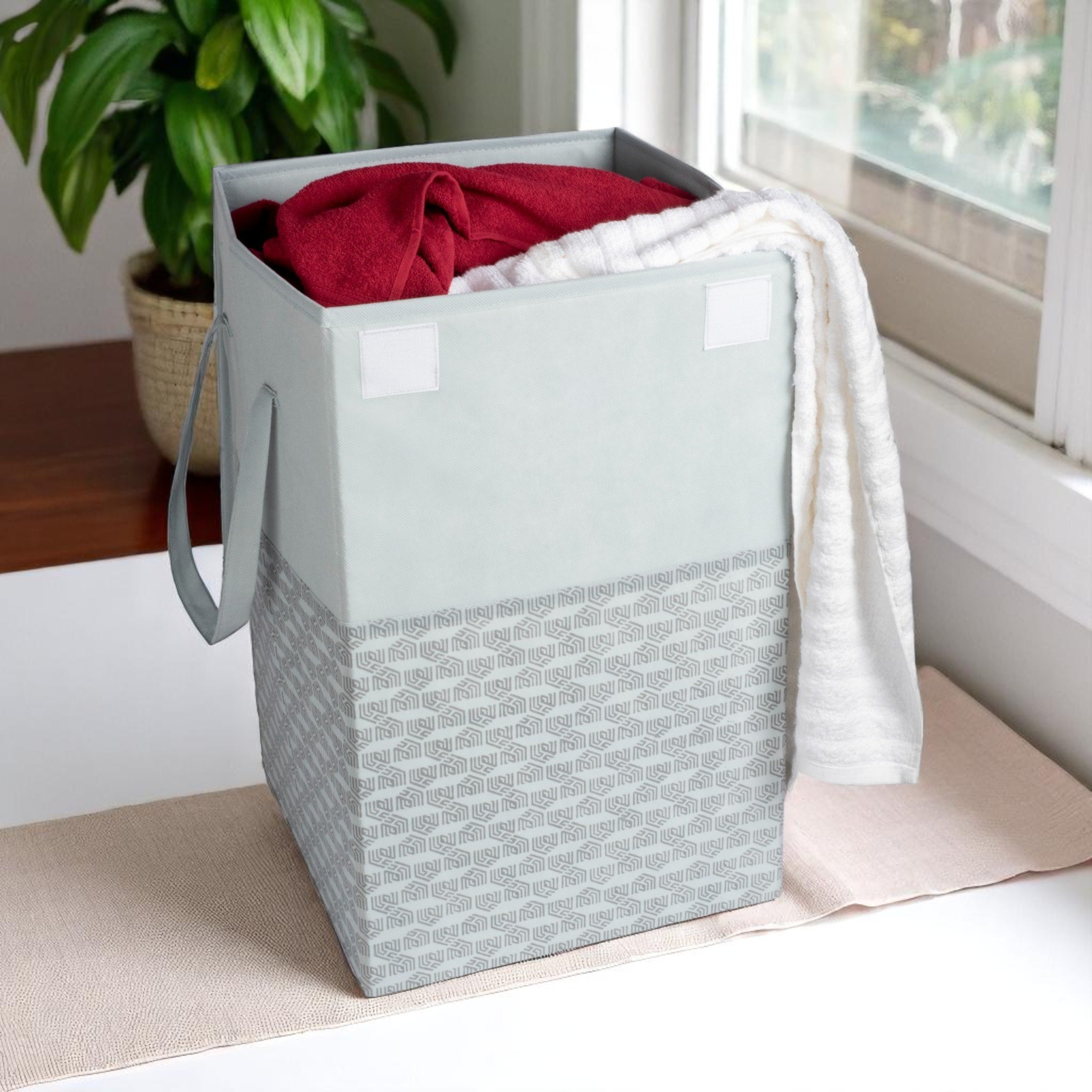 Foldable Laundry Basket with Lid & Handle